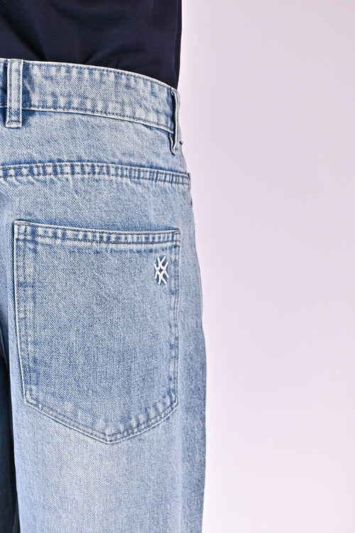 Mid Rise Wide Jeans - Light Wash