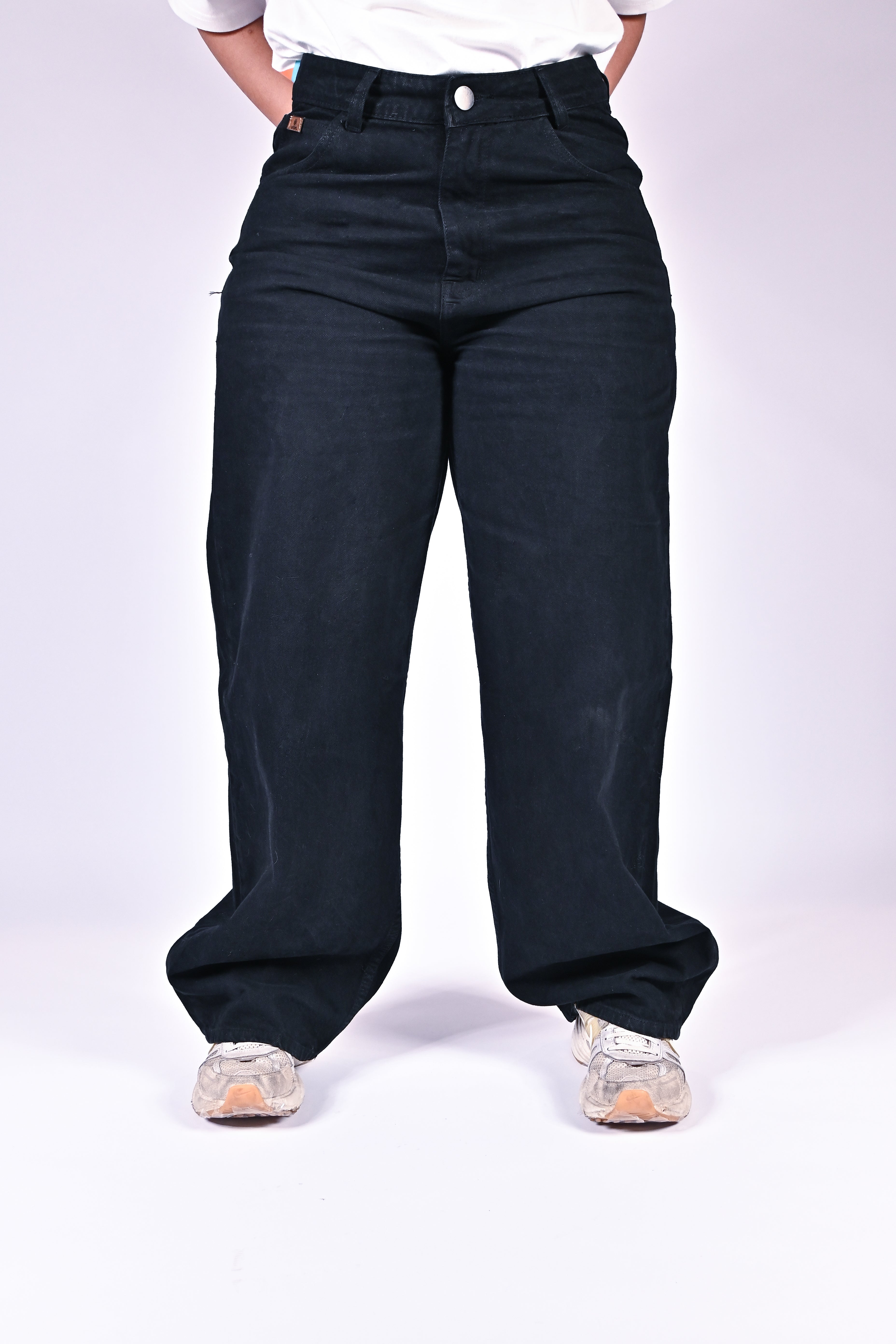 High Rise Wide Jeans - Black